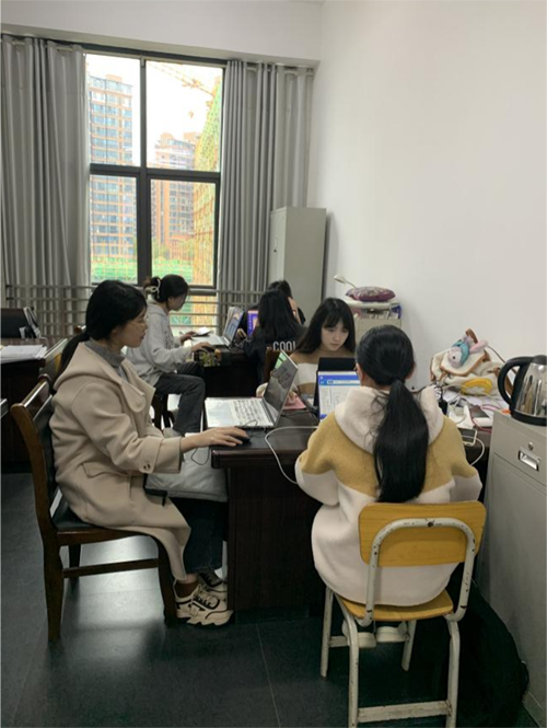 平博app官方版下载会计专业学生勇夺 “科云杯”技能大赛两项大奖