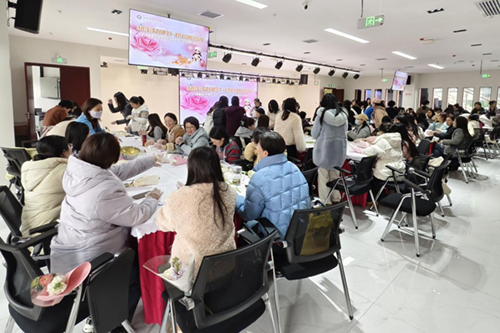 甜蜜女神节，烘焙暖时光——平博app官方版下载开展女教职工“三八”国际妇女节主题活动