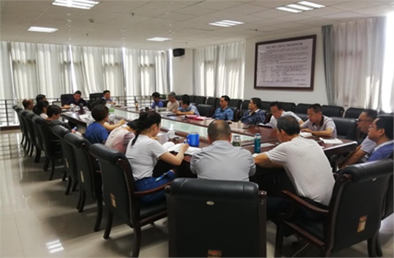 平博app官方版下载党委理论学习中心组专题学习习近平新时代中国特色社会主义思想