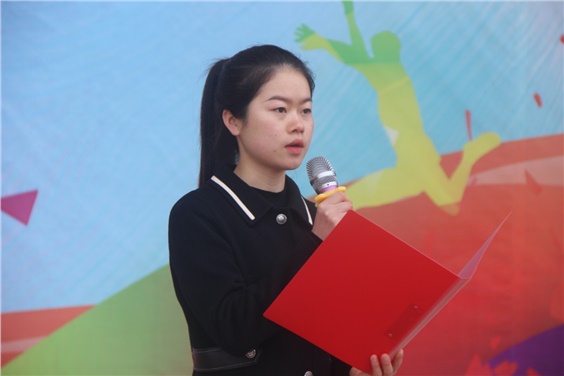高举旗帜 团结奋斗——平博app官方版下载举办团十九大精神宣讲会